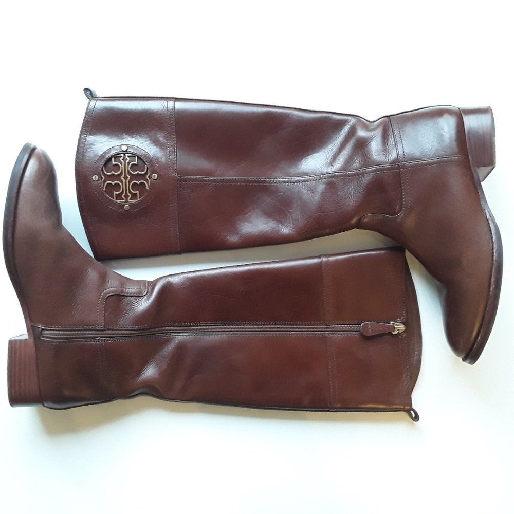 Tory Burch Kiernan 35MM Riding Boot color Almond - size 9